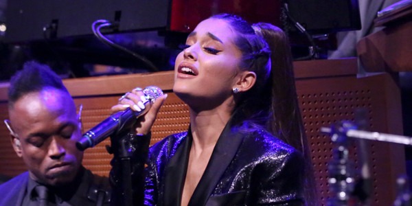 Ariana Grande Announces Sweetener World Tour 2019 Dates E